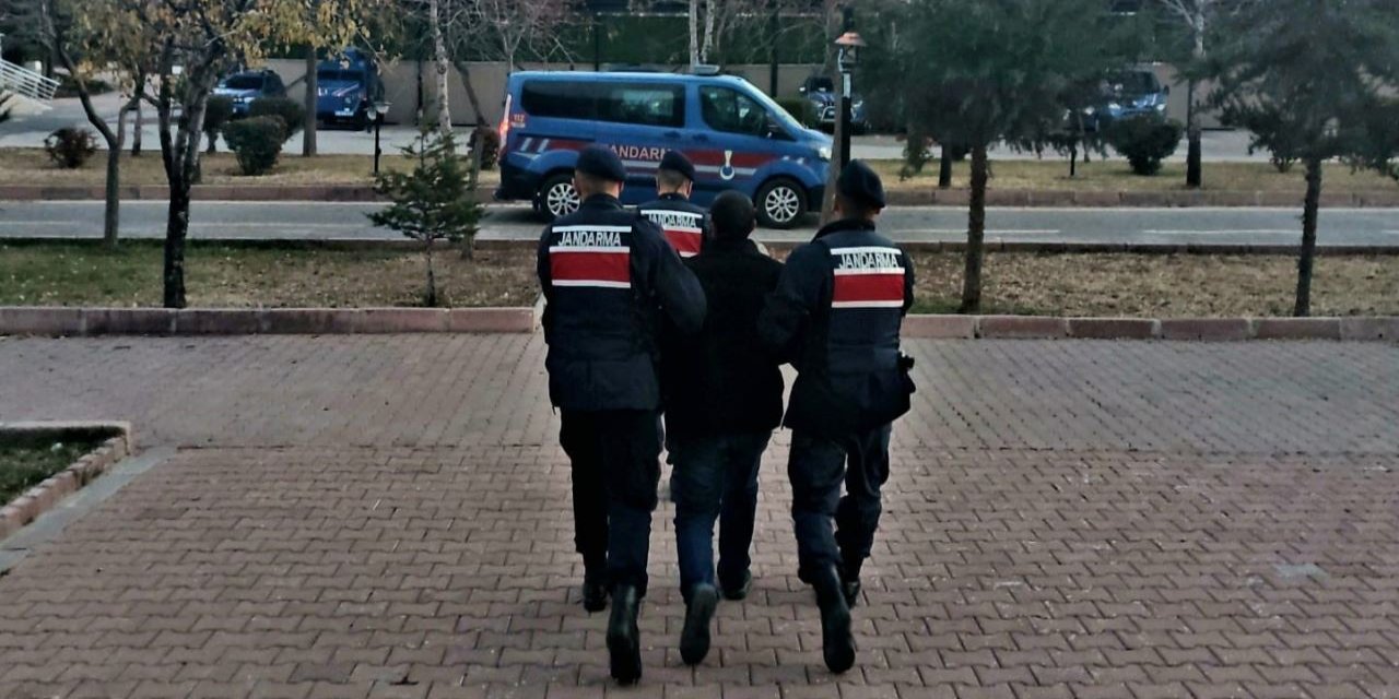 25 yıl hapis cezasıyla aranan firari şahıs ekipler tarafından yakalandı