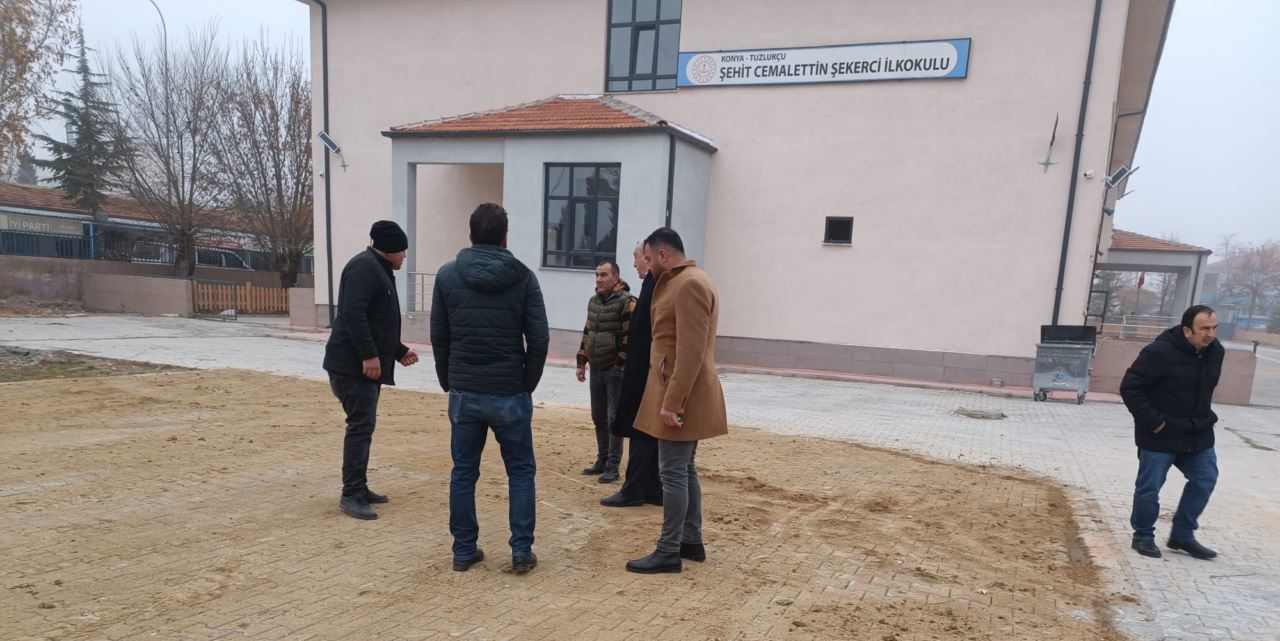 Öğrenciler çamur çilesinden kurtuldu