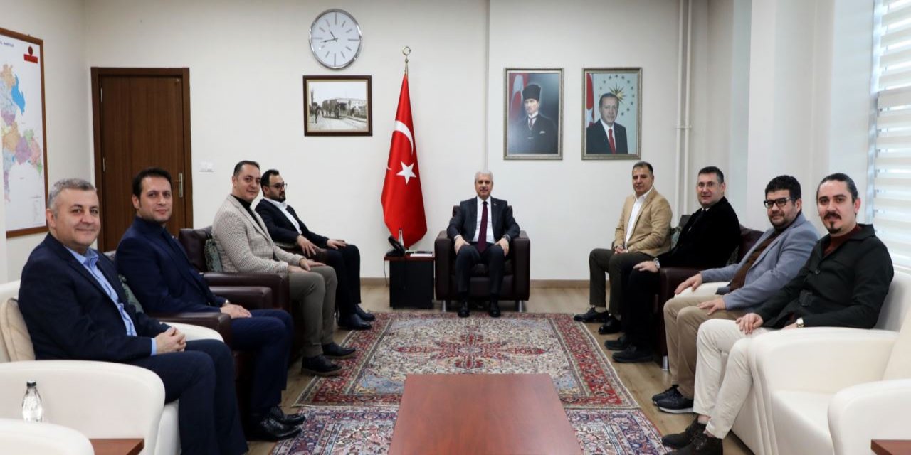 Genç iş insanlarından Vali Akın’a ziyaret