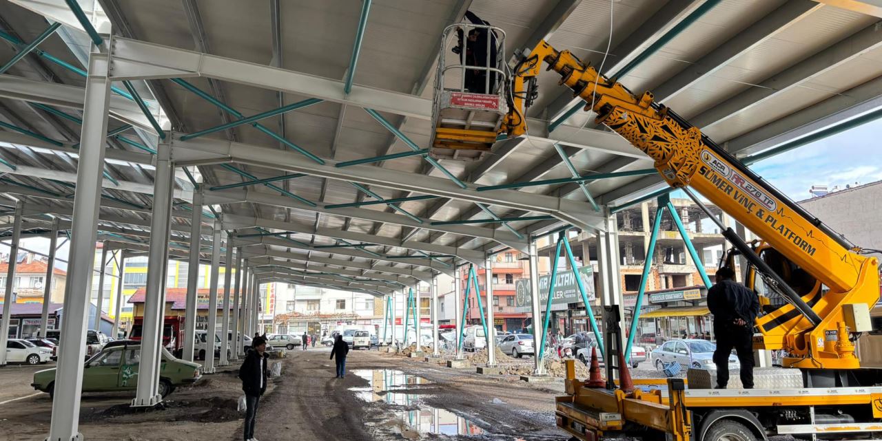 Pazar yerinde sona yaklaşıldı
