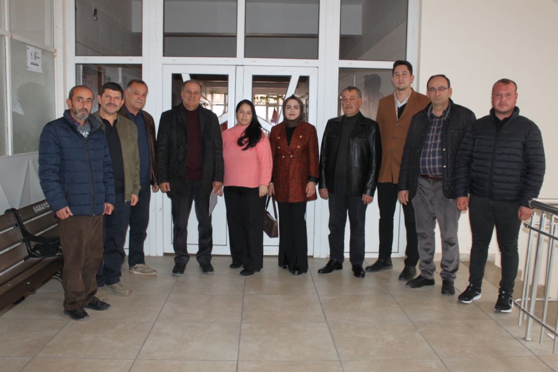 AK Parti yönetimi mazbatasını aldı