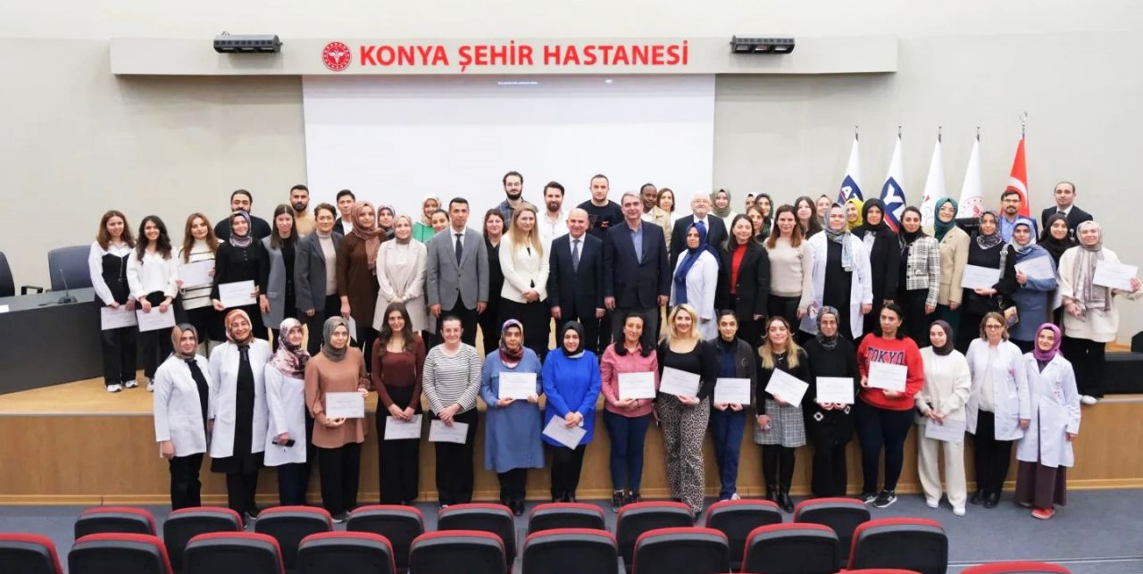 Yeni doğan çocukları hayata bağlamak için eğitim aldılar