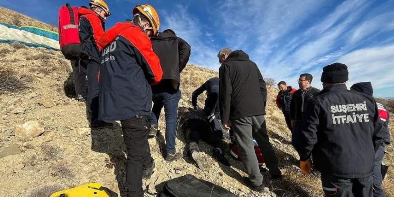 20 metre yükseklikten düşen paraşütçü yaralandı