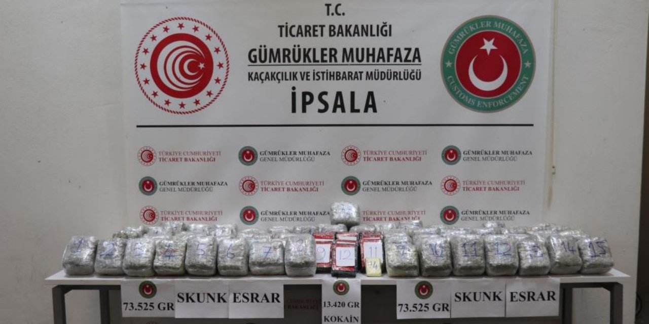 Gümrük ekipleri zehir tacirlerine geçit vermedi