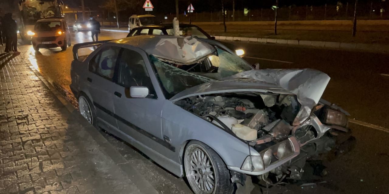Otomobilin çarptığı yaya, 100 metre savrularak hayatını kaybetti