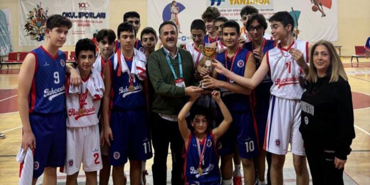 Kayseri U-14 erkekler basketbol ligi tamamlandı
