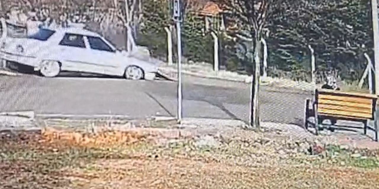 Feci kaza: Otomobil duvara çarptı, bir can gitti!
