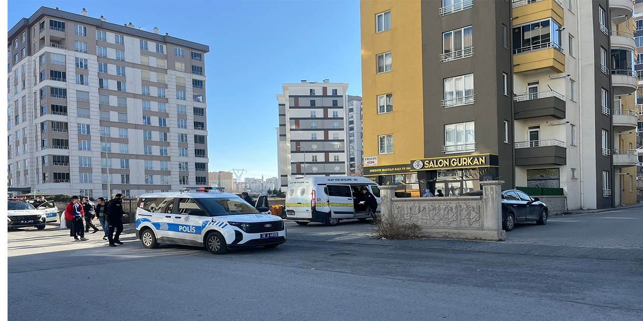 Özel Harekat polisi ölü bulundu