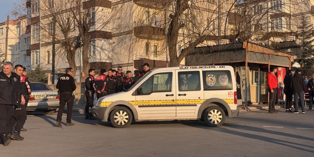 Kayseri'de silahlı çatışma: Üç yaralı hastaneye kaldırıldı