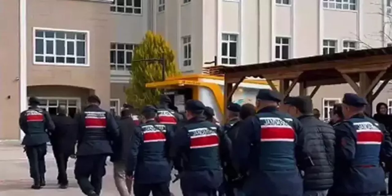 FETÖ operasyonunda 45 şüpheliye gözaltı
