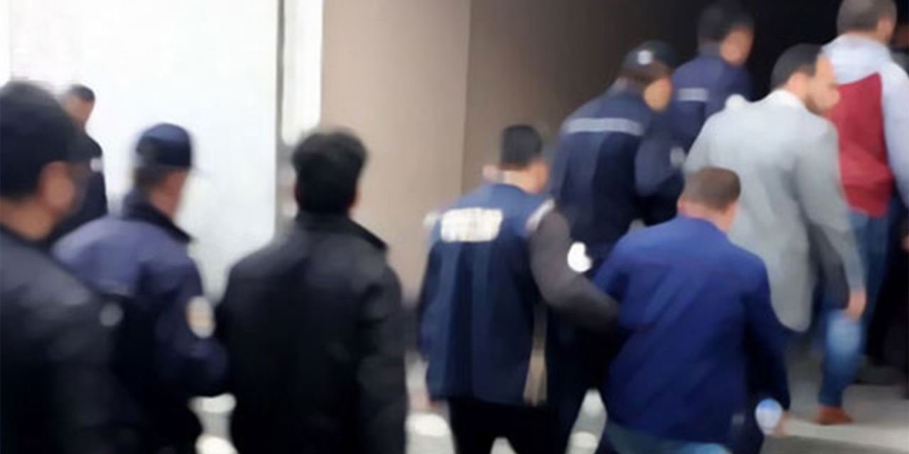 Konya merkezli 4 ilde FETÖ operasyonu: 7 kişi gözaltında
