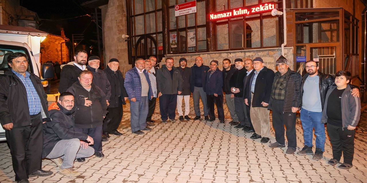 Başkan Kavuş, Kızılören’de vatandaşlarla buluştu