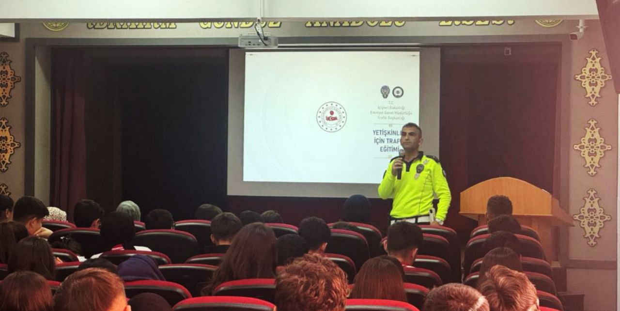 Karapınar’da öğrencilere trafik bilinci aşılanıyor