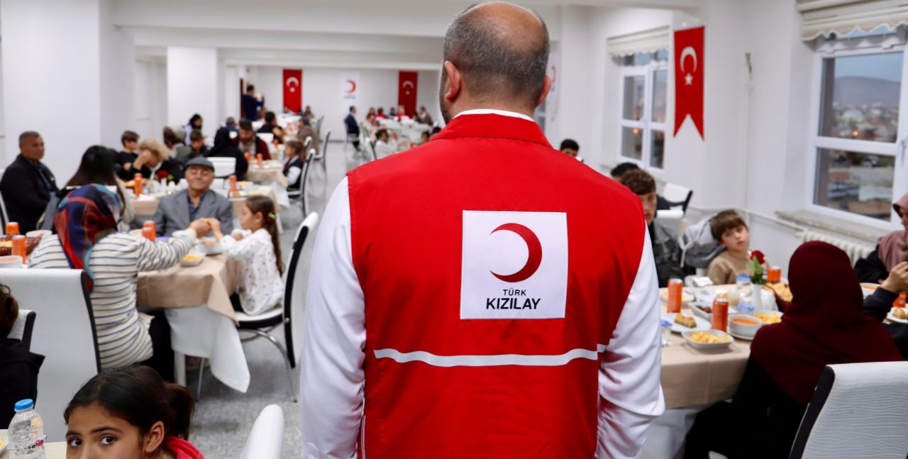 Kızılay Ilgın Şubesi Ramazan’da iyilik hareketlerine devam ediyor