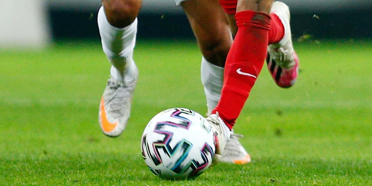 Flaş iddia: Süper Lig erteleniyor mu!