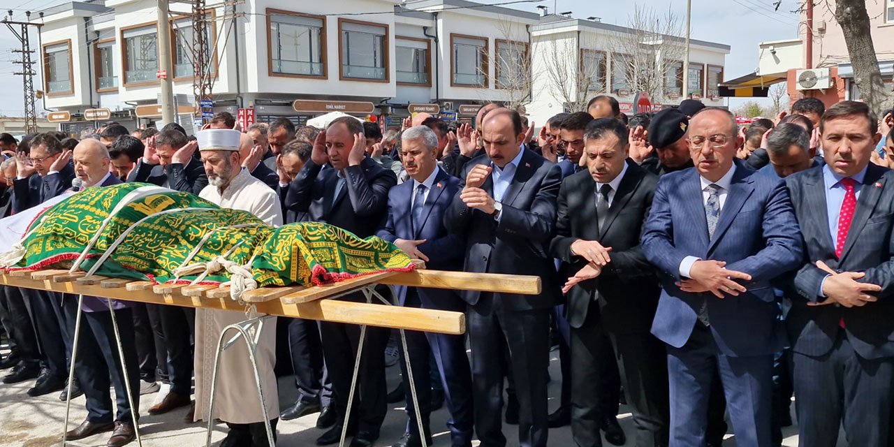 MHP Konya İl Başkanı Karaarslan'ın eşi vefat etti
