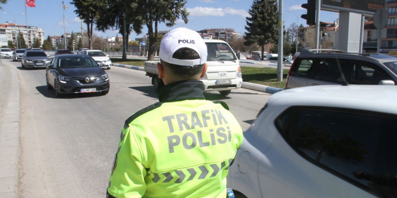 Konya-Antalya yolunda bayram yoğunluğu