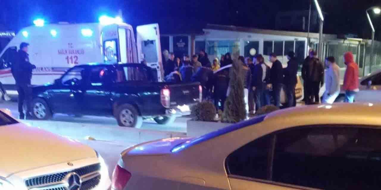 Konya'da motosiklet devrildi, 2 kişi yaralandı