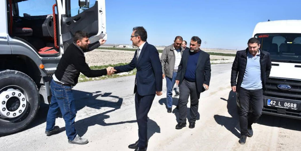 Başkan Önal, yol çalışmalarını inceledi