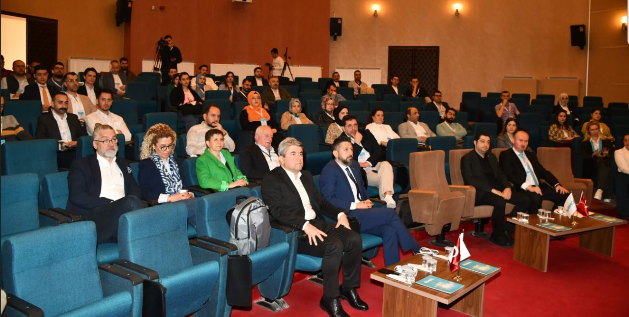 Satınalma ve tedarik yönetimi zirvesi Konya’da gerçekleştirildi