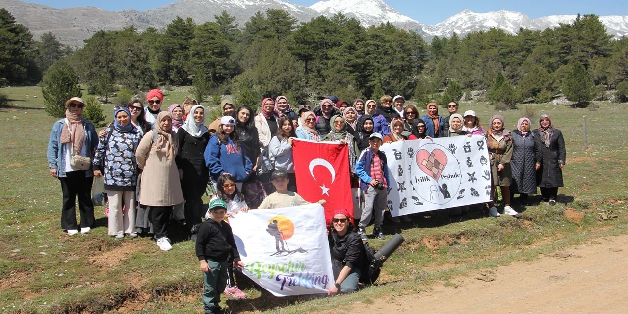 Beyşehir’de “Doğada Okuyorum” etkinliği kitapsever kadınları doğayla buluşturdu