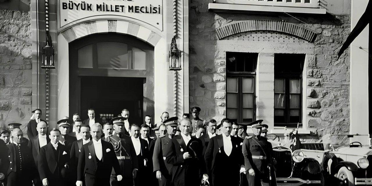 Kurtuluş’tan Cumhuriyet’e iradenin simgesi