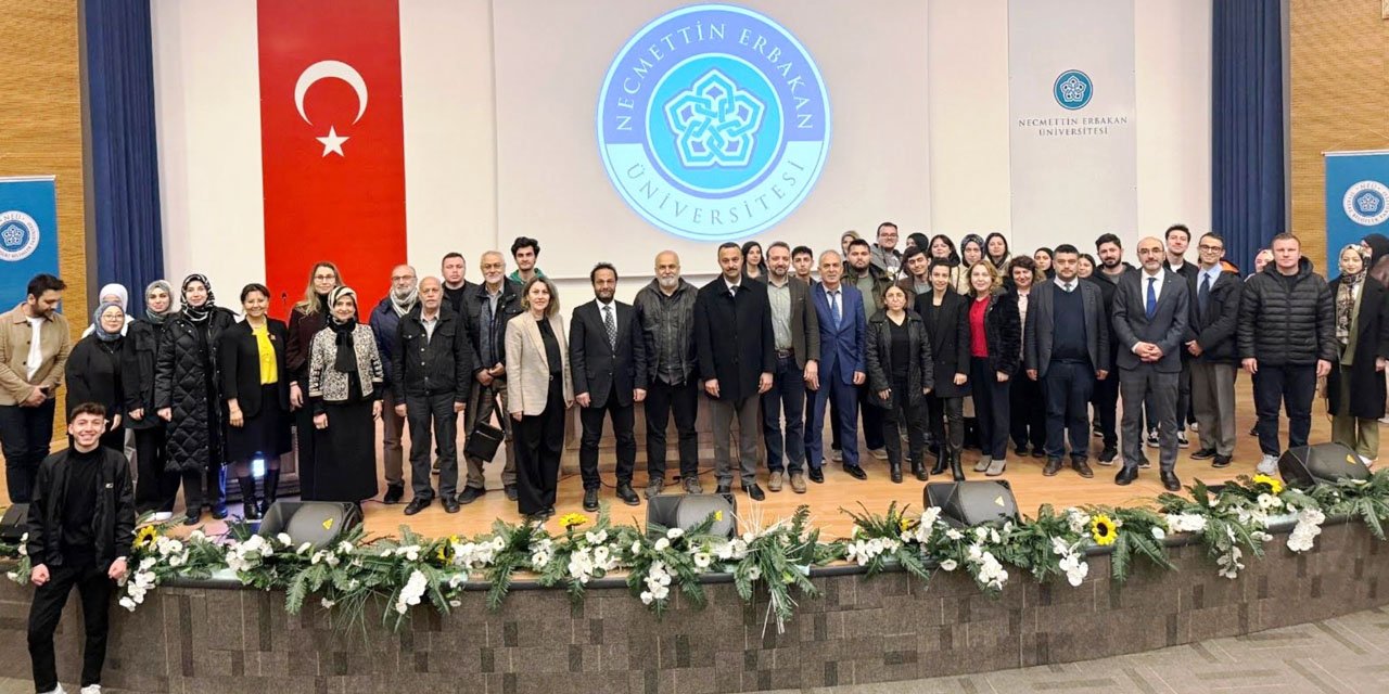 Yapay zekanın hukuki sonuçları NEÜ’de tartışıldı