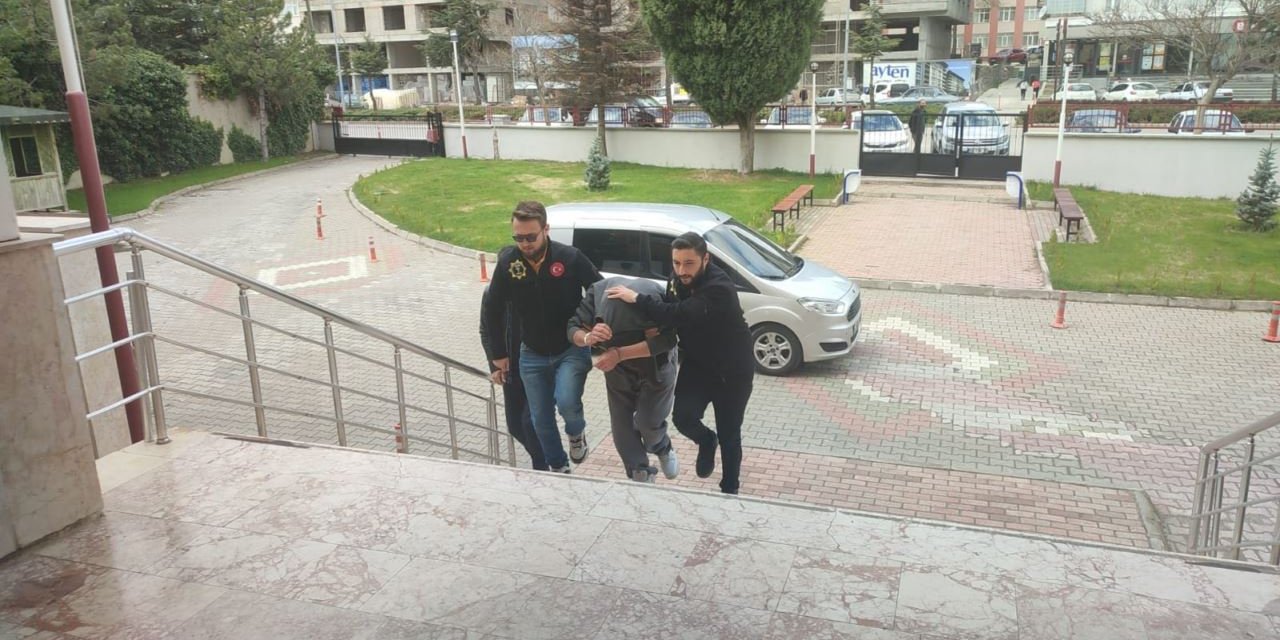 Konya'da uyuşturucu operasyonu: 66 yaşındaki zanlı tutuklandı