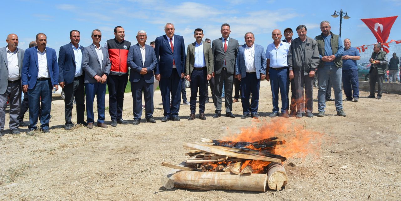Hıdırellez Bayramı Tuzlukçu'da coşkuyla kutlandı