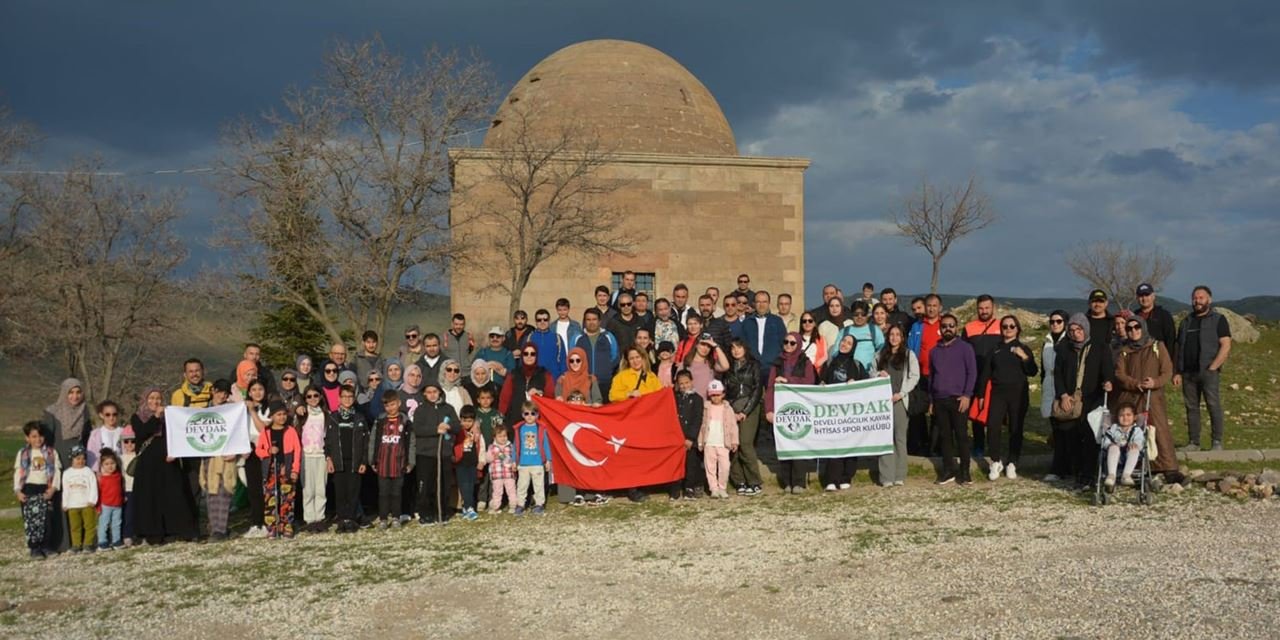 Develi’de Hıdırellez coşkusu doğa yürüyüşüyle taçlandı