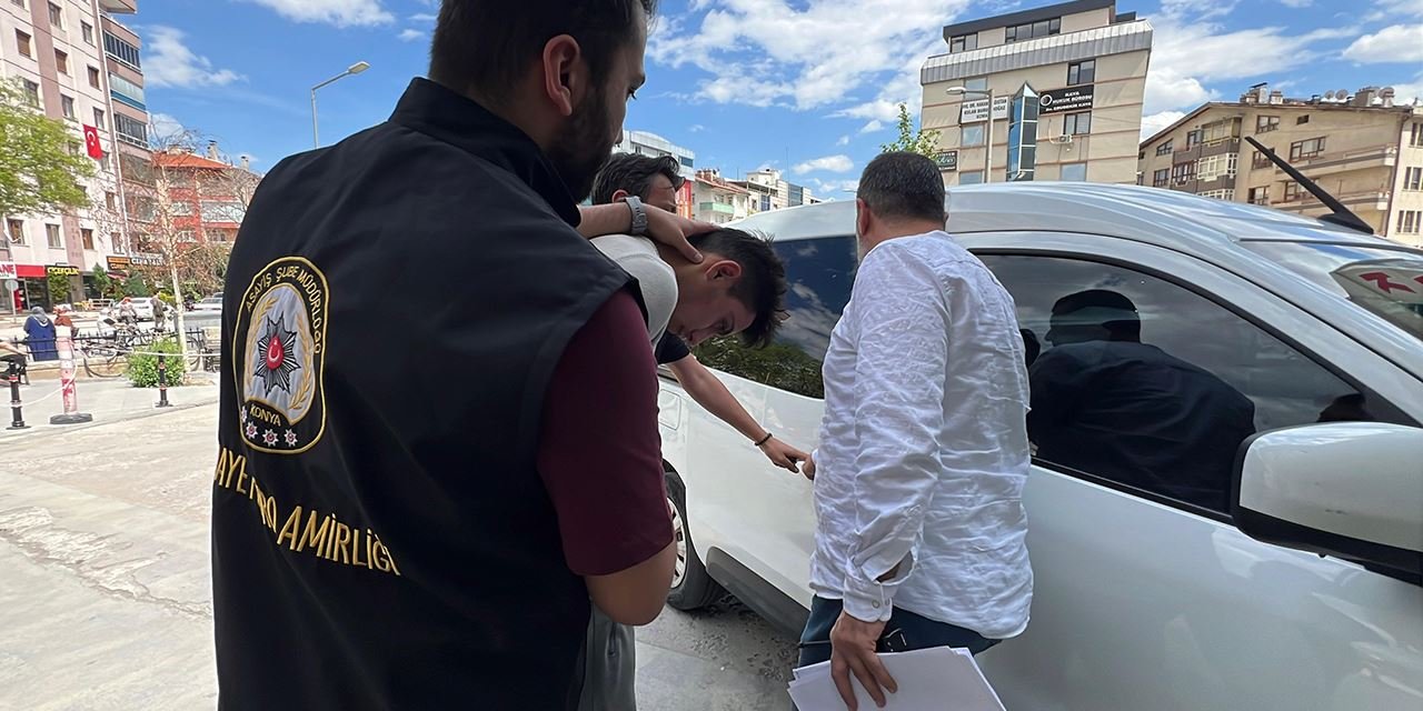 Başına taşla vurulan kişi hastanelik oldu