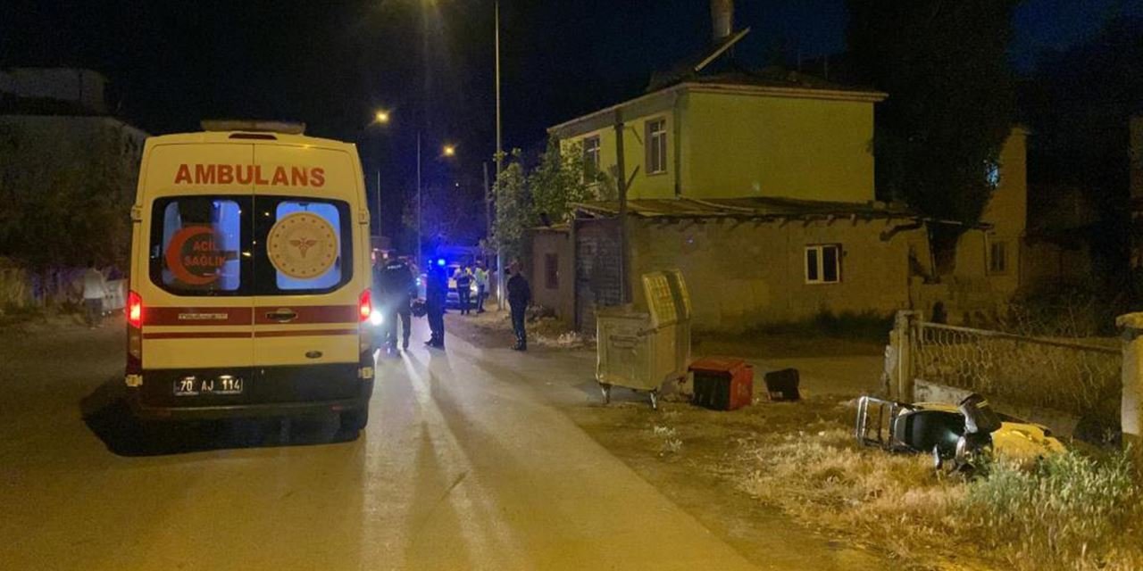 Karaman’da kurye kazası: Çarpışıp yola savruldu