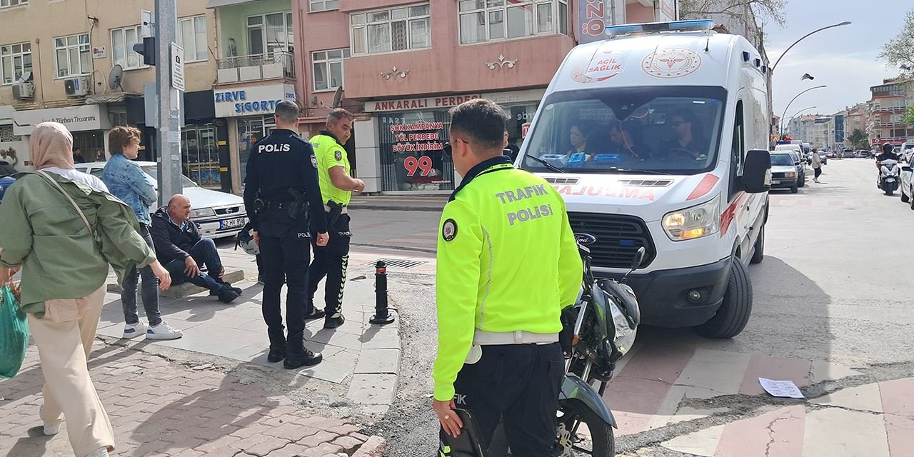 Karaman’da cip ile motosiklet çarpıştı: Baba ve oğlu yaralandı
