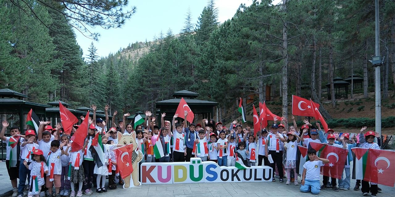 Kudüs Okulu Çocuk Şenliği’nde Filistin için renkli farkındalık