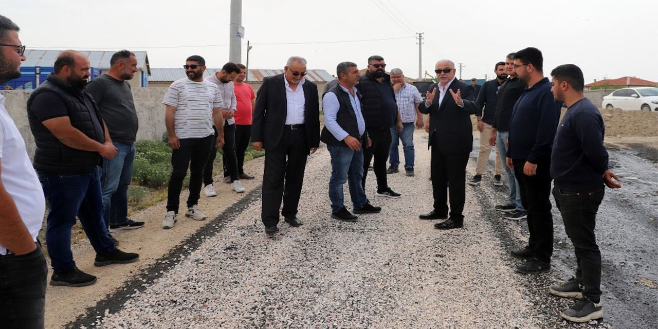 Cihanbeyli’de yol çalışmaları tüm hızıyla sürüyor