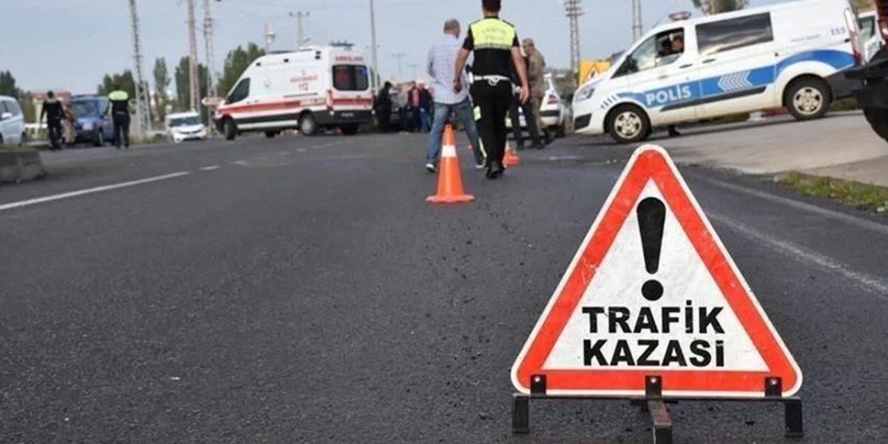 Konya’da kavşakta can pazarı: 17 yaşındaki motosiklet sürücüsü hayatını kaybetti