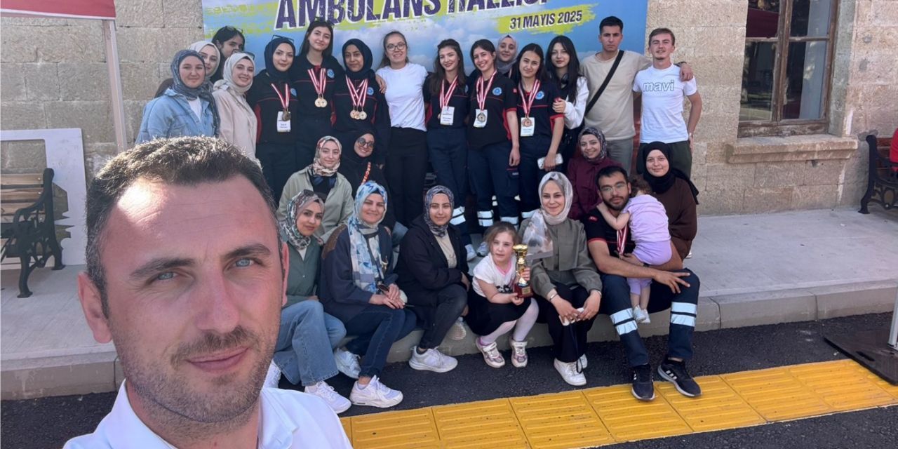 Ambulans Rallisi'nde 60 madalyanın 24'ünü NEÜ'lü öğrenciler aldı