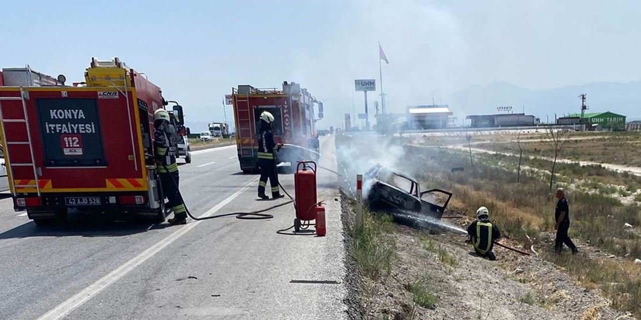 Karapınar’da seyir halindeki otomobil alev aldı: Aile son anda kurtuldu