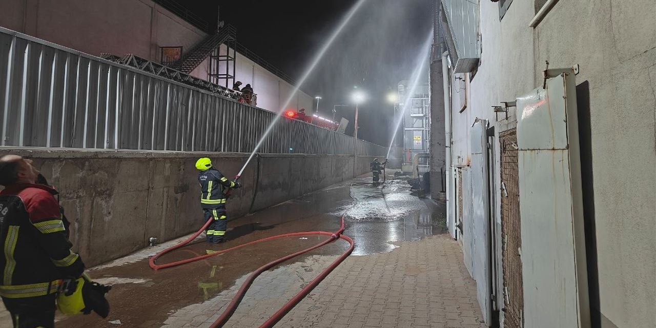 Kayseri OSB’de silo yangını paniği