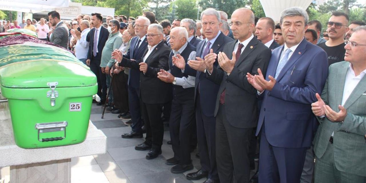 Siyaset ve protokol Naciye Büyükkılıç’ın cenazesinde buluştu