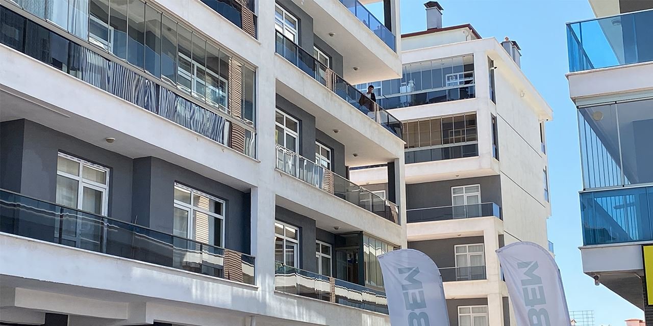 Balkonda dehşet dolu 2 saat