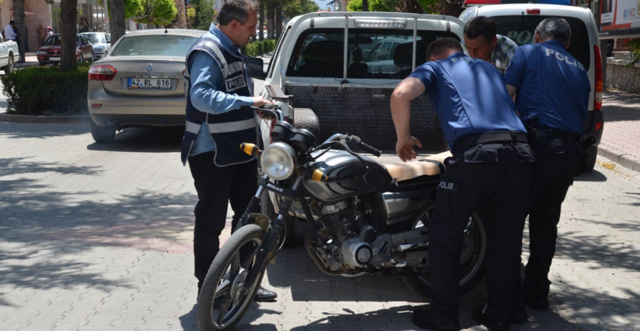 Sarayönü İlçe Emniyet'inden motosiklet ve bisiklet kullanıcılarına uyarı