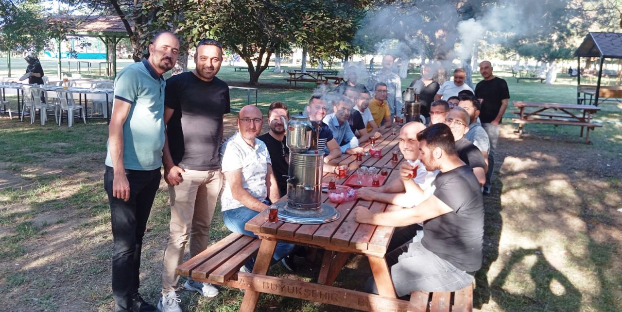 Eğitim camiası Evcekaya’da yorgunluk attı