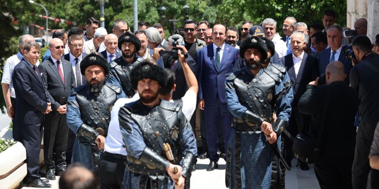 Konya’nın Darülmülk oluşunun 928. yılı etkinliklerle kutlanıyor