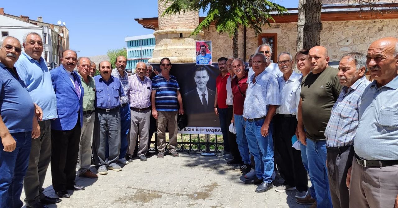 CHP İlçe Teşkilatından Ferdi Zeyrek için Mevlid programı