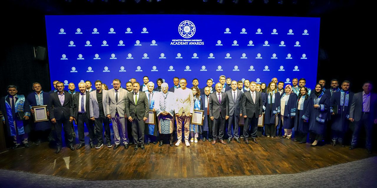 NEÜ Akademi Ödülleri Töreni’yle başarılı akademisyenler onurlandırıldı