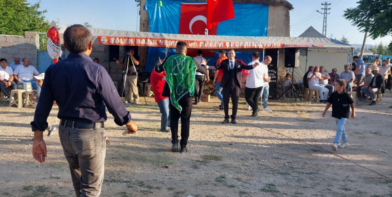 Uçar ve Polat Ailelerinin mutlu günü