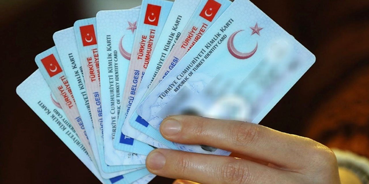 Ehliyet ve kimlik yenilemede son günlere kalmayın