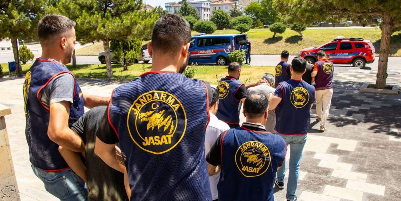 Cinayetin sır perdesi aralandı; İstanbul’da öldürüp, Nevşehir’de gömmüşler