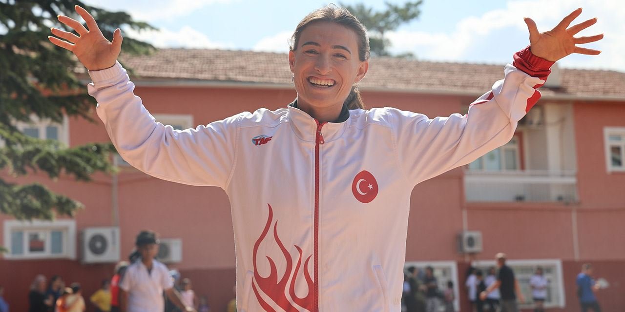 Ayak bağları koptu, umudu değil: Milli atlet şampiyonaya hazırlanıyor